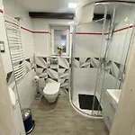 דירה Ada קרפאז'